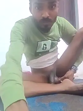 Snapshot of shohrab_hot chatting on 12-14-25, 06:56 shohrab hot online show from 12-14-25, 06:56