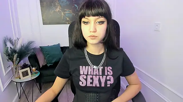 TiffanyYounge online show from 03-20-26, 04:23