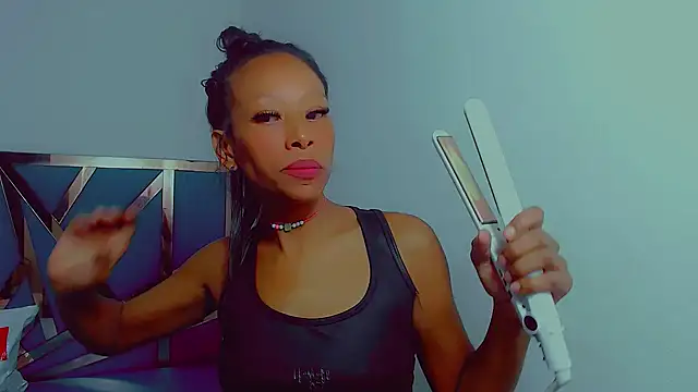 Snapshot of monserrath_bitch_naughty chatting on 11-20-25, 04:23 monserrath bitch naughty online show from 11-20-25, 04:23