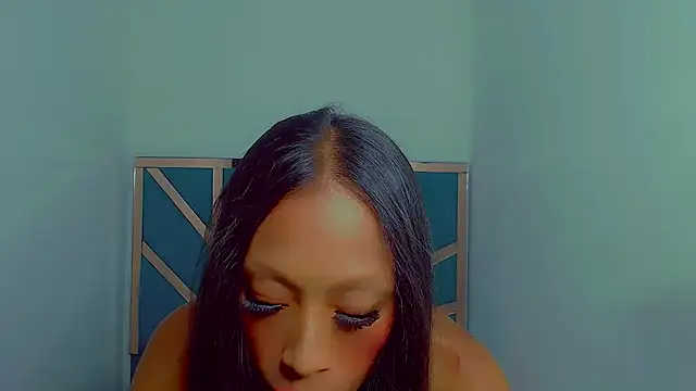 Snapshot of monserrath_bitch_naughty chatting on 12-14-25, 06:08 monserrath bitch naughty online show from 12-14-25, 06:08