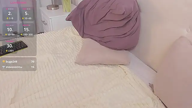 Jessie Rayne online show from 11-11-25, 06:13