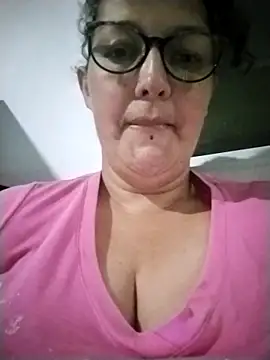 -saraqueen- online show from 12-19-25, 03:24