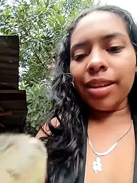 Snapshot of Amayavaldes chatting on 11-18-25, 10:36 Amayavaldes online show from 11-18-25, 10:36