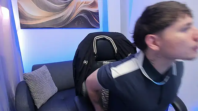 Leoo Miller online show from 02-04-26, 04:29