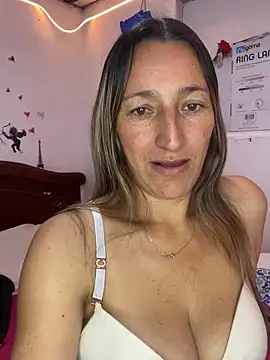 Keila10 online show from 10-30-25, 11:05