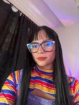 AlannaDollx online show from 10-31-25, 01:23