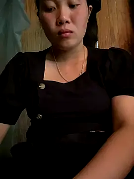 Snapshot of Pii_x chatting on 10-11-25, 07:51 Pii x online show from 10-11-25, 07:51