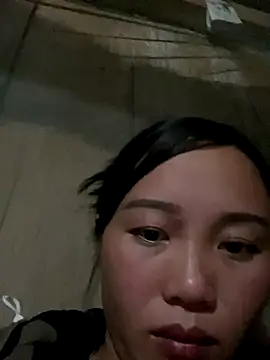 Snapshot of Pii_x chatting on 11-17-25, 11:05 Pii x online show from 11-17-25, 11:05