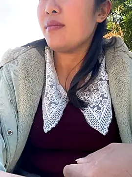 Snapshot of Pii_x chatting on 11-26-25, 01:39 Pii x online show from 11-26-25, 01:39