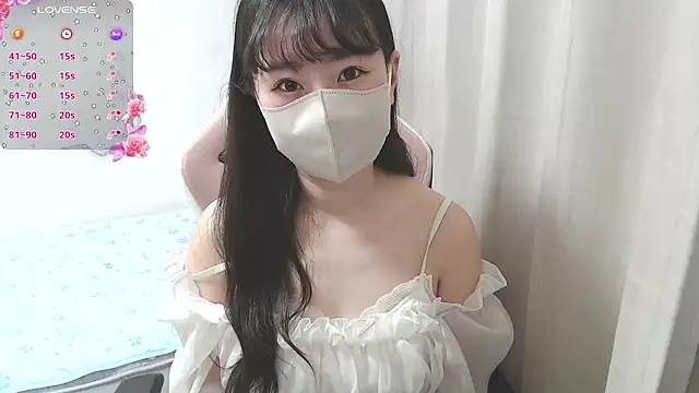 hinako08 online show from 12-05-25, 01:36