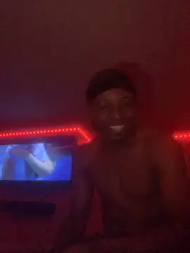 Snapshot of spadesxl chatting on 10-21-25, 11:33 spadesxl online show from 10-21-25, 11:33