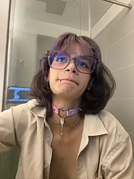 sukulaurens online show from 10-06-25, 02:58