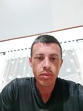 Snapshot of Kj_amores chatting on 10-28-25, 10:34 Kj amores online show from 10-28-25, 10:34