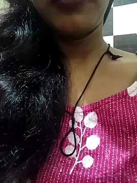 Snapshot of anjali2351 chatting on 10-21-25, 02:01 anjali2351 online show from 10-21-25, 02:01