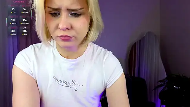 Mol l y online show from 01-08-26, 08:44