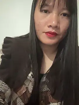 TrangNemo online show from 11-15-25, 12:08