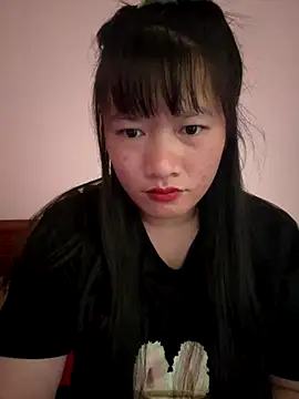 TrangNemo online show from 11-26-25, 08:48