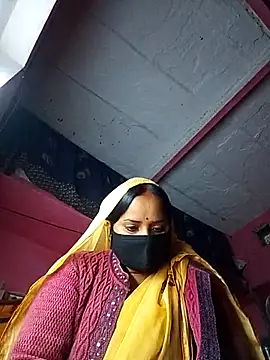 Snapshot of Cr_sonam chatting on 01-06-26, 12:14 Cr sonam online show from 01-06-26, 12:14