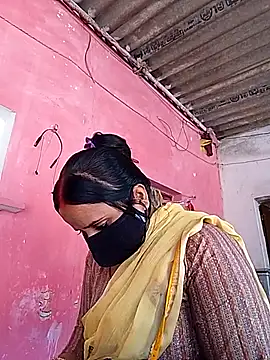 Snapshot of Cr_sonam chatting on 02-05-26, 07:02 Cr sonam online show from 02-05-26, 07:02