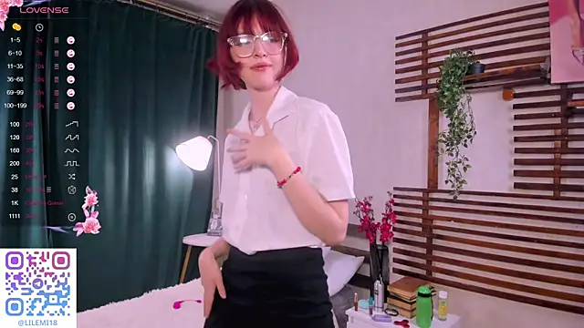  LucyStars  online show from 11-04-25, 02:05