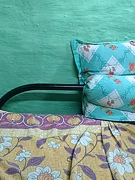 Queen washna1 online show from 10-31-25, 08:32