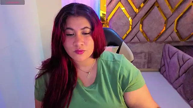 Snapshot of Addyy_02 chatting on 11-28-25, 02:36 Addyy 02 online show from 11-28-25, 02:36