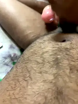 Snapshot of dilscar chatting on 10-06-25, 02:14 dilscar online show from 10-06-25, 02:14