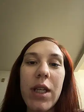 VeeBaybee online show from 10-26-25, 03:34