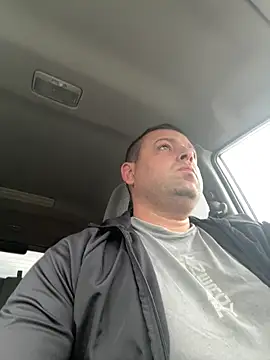 Snapshot of crazy88p chatting on 10-17-25, 02:08 crazy88p online show from 10-17-25, 02:08