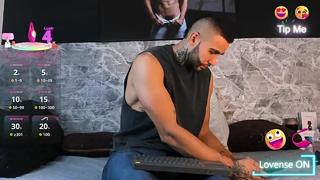 Danny Willson online show from 10-21-25, 06:08