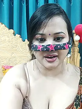 Beauty Queen Soniya online show from 03-03-26, 01:01