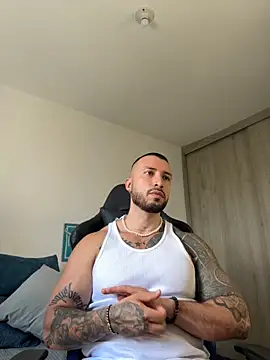 Dave-Max01 online show from 11-09-25, 04:16