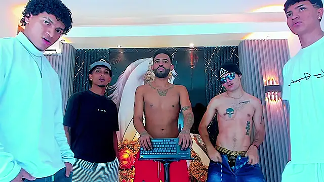 Snapshot of _Gods_of_Olympus_ chatting on 10-21-25, 04:35 Gods of Olympus online show from 10-21-25, 04:35