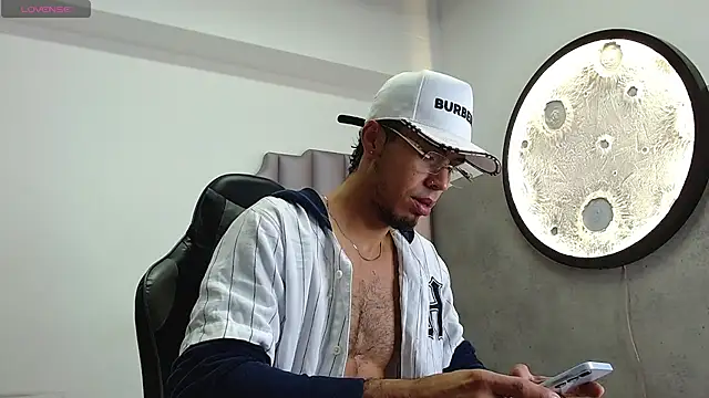 Rurik Jones online show from 10-23-25, 11:31