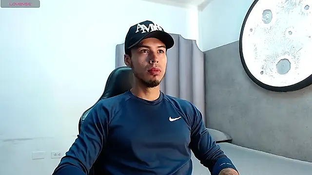 Rurik Jones online show from 10-29-25, 11:45