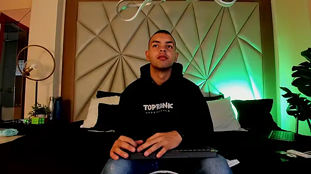 IanBlaze  online show from 10-23-25, 11:31
