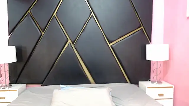 Alex Millerss online show from 12-04-25, 11:46