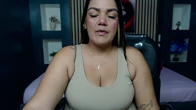 ruby jimenez19 online show from 10-30-25, 02:24