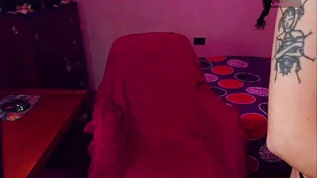 Brugmansia  online show from 11-15-25, 03:59