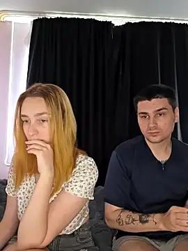 Sweet Little Lie online show from 10-23-25, 02:11