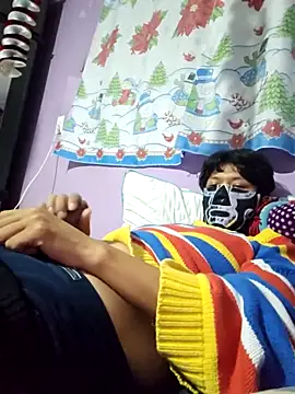 Snapshot of Francisskiss chatting on 11-22-25, 03:38 Francisskiss online show from 11-22-25, 03:38