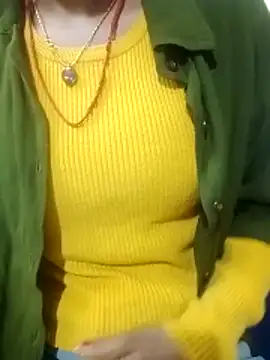 Snapshot of Mahi677 chatting on 11-18-25, 03:34 Mahi677 online show from 11-18-25, 03:34