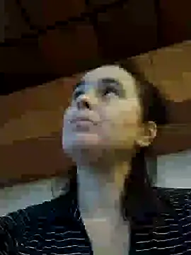 Ella-433 online show from 11-27-25, 01:46