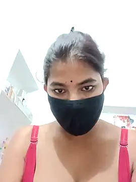 Hot radhaji online show from 11-01-25, 07:38