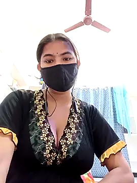 Hot radhaji online show from 02-16-26, 09:55