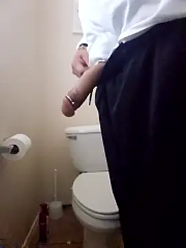 Snapshot of B1GLO chatting on 02-16-26, 08:16 B1GLO online show from 02-16-26, 08:16