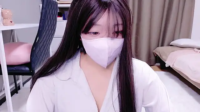 YuKa-zaurusu online show from 11-12-25, 09:32