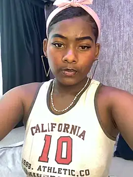 KarinaFlowers  online show from 11-14-25, 12:15