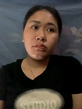 Misu-u online show from 10-13-25, 07:08