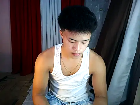 ur naughtyboy patrick online show from 10-24-25, 08:55